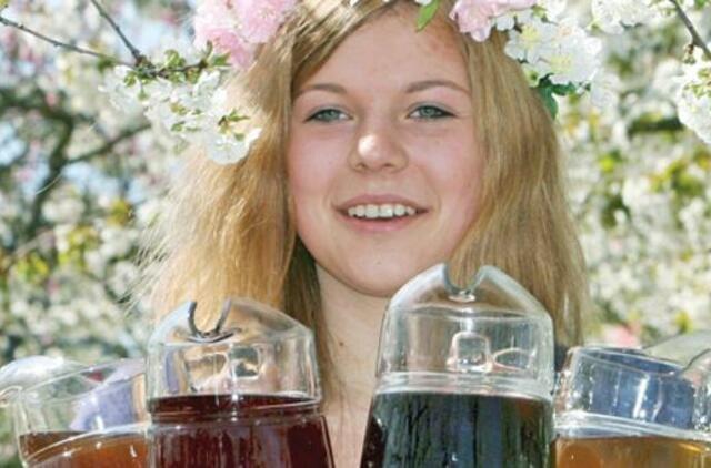 Į kurortus - pramogauti ir dirbti