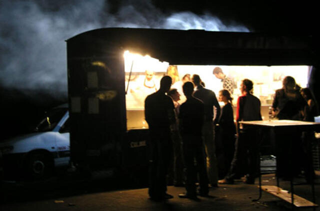 Naktį išalkę ir liks alkani