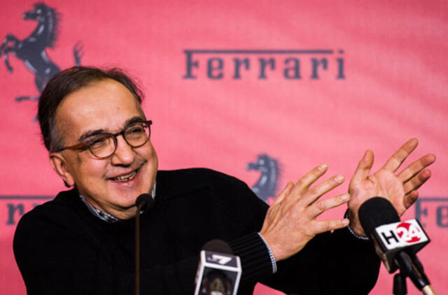Naujuoju "Ferrari" generaliniu direktoriumi paskirtas "Fiat Chrysler" vadovas