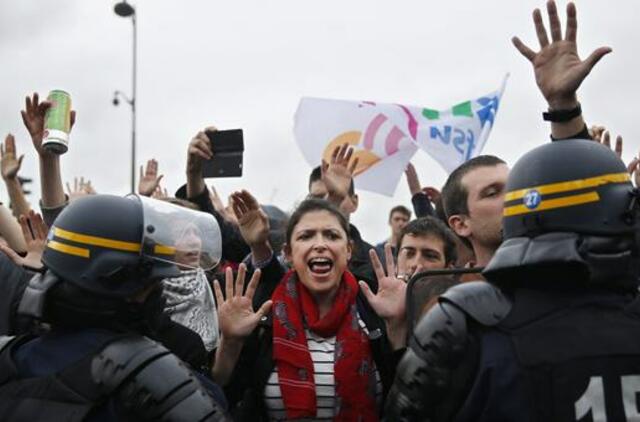 Prancūzijoje kilo protestai prieš darbo reformas