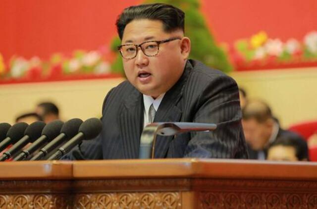 Šiaurės Korėja žada naudoti branduolinį ginklą tik šalies gynybai