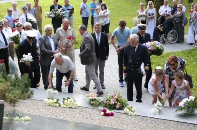 "Jūra gana žiauri, bet mes be jos negalime"