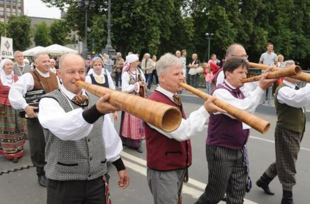 Klaipėdoje atidarytas folkloro festivalis