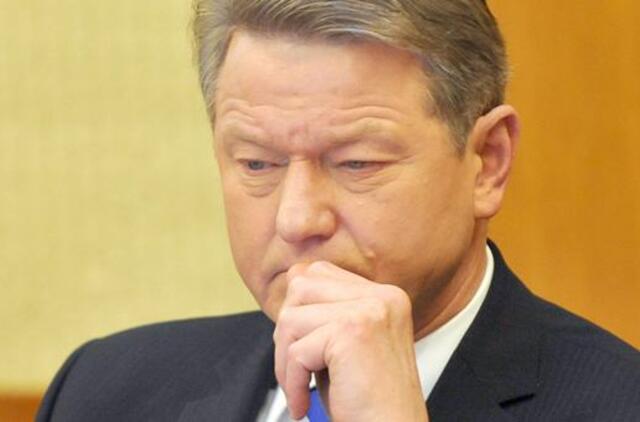 Rolandas Paksas generaliniam prokurorui įteikė pareiškimą dėl pažeidimų ikiteisminiame tyrime