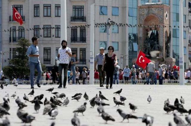 Siūloma susilaikyti nuo nebūtinų kelionių į Ankarą ir Stambulą