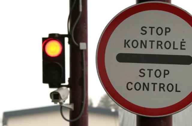 Į Dieveniškių užkardos teritoriją įmestas sprogmuo