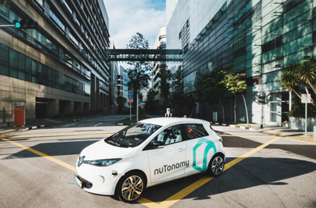 Į Singapūro gatves išriedėjo pirmieji savaeigiai taksi automobiliai