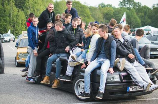 "Bucket club" kviečia į vasaros sezono uždarymą