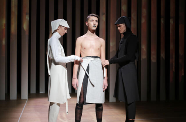 Jubiliejų švenčianti IKRA MADA podiumą ties Klaipėdos muzikiniame teatre