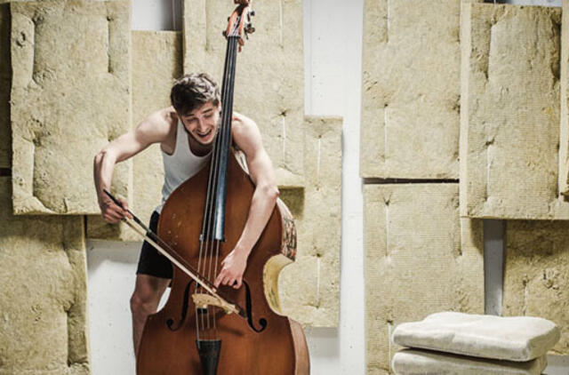 Klaipėdos jaunimo teatras penktąjį sezoną pradeda su trenksmu