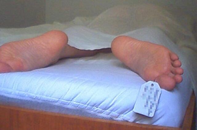 Taikos pr. bute rastas negyvas vyriškis