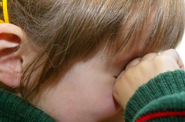 Darželyje Debreceno g. auklėtoja sudavė mergaitei