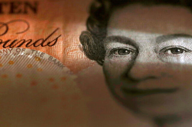 Svaro kursas vis dar nestabilus