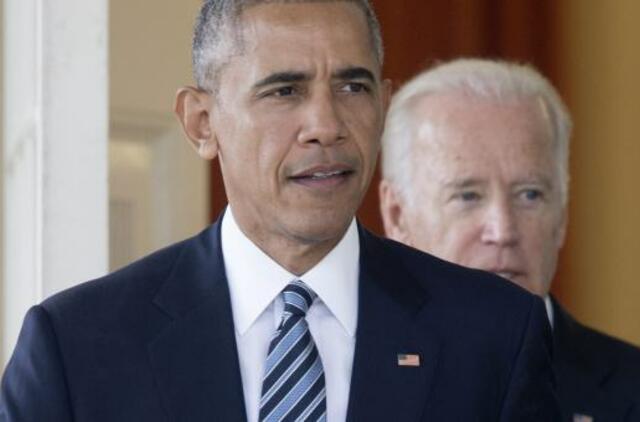 Barakas Obama: linkiu Donaldui Trampui visa ko geriausio