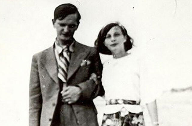 Klaipėdos akvarelės: namai ir žmonės (464)