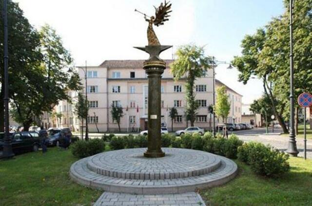 Nesuderintos dovanos siutina ekspertus