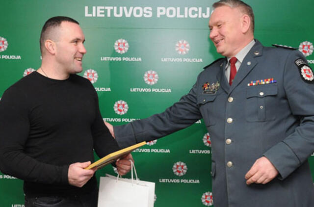 Plėšiką sučiupusiam klaipėdiečiui - padėka
