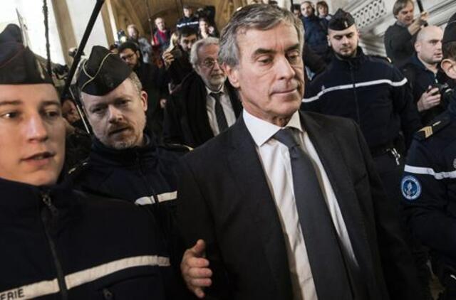 Buvęs Prancūzijos biudžeto ministras Žeromas Kajuzakas pripažintas kaltu dėl mokestinio sukčiavimo ir pinigų plovimo