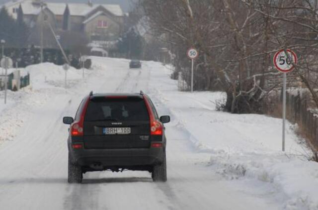 Klaipėdos apskrityje keliai padengti prispaustu sniegu