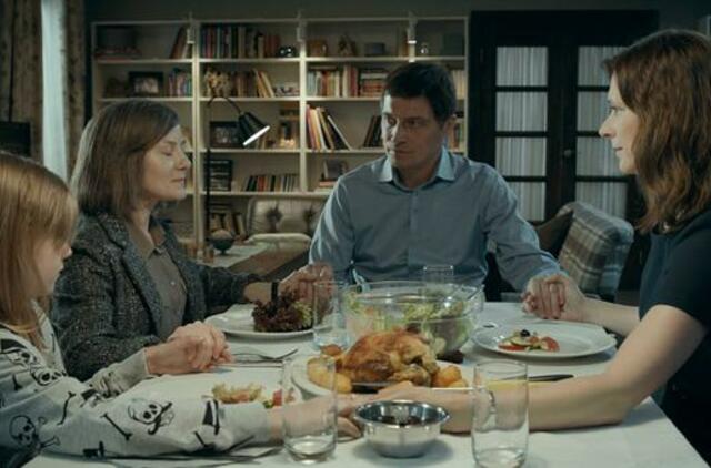 Lietuviškas filmas "Amžinai kartu" pasakoja istoriją, aktualią viso pasaulio moterims