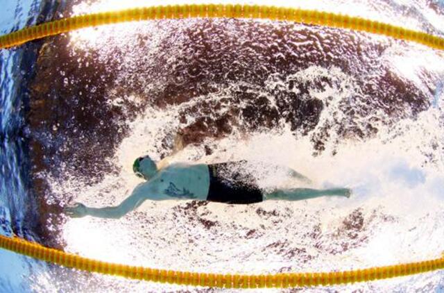 Plaukikas Simonas Bilis pagerino Lietuvos rekordą ir pasaulio čempionate pateko į finalą