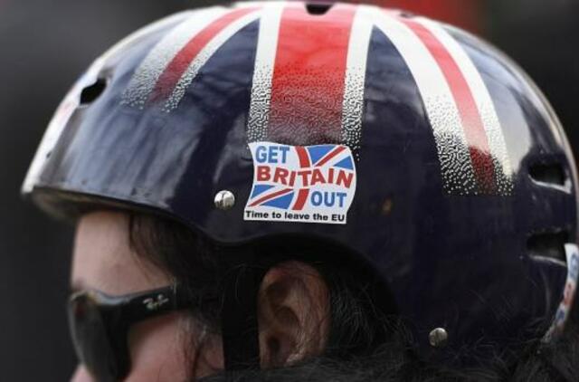 Galima „Brexit“ baigtis: tai bus skyrybos, po kurių partneriai savaitgaliais susitinka