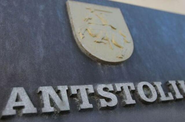 Skolininko dalia: po antstolio veiksmų nepasiimsi nė cento