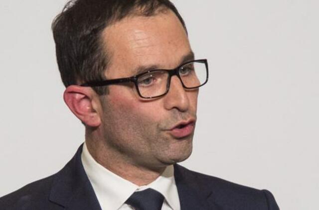 Prancūzijos socialistų partijos kandidatu į prezidento postą tapo Benua Amonas