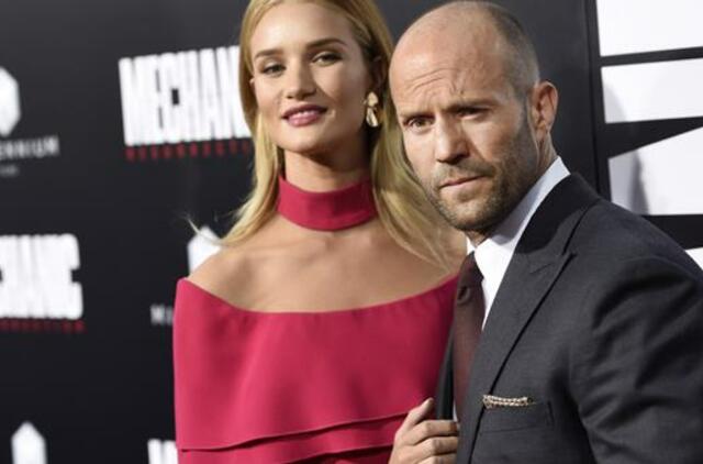 Aktorius Džeisonas Stethemas taps tėvu