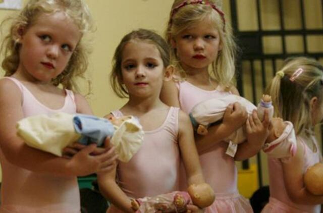 Ar valstybė turi lįsti į kelnes?