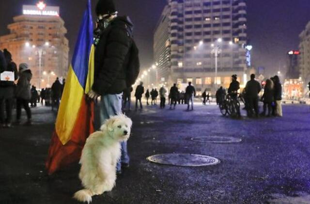 Demonstrantai Rumunijoje žada protestuoti kasdien