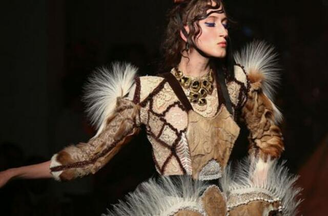 PV17: Aukštoji mada Paryžiuje