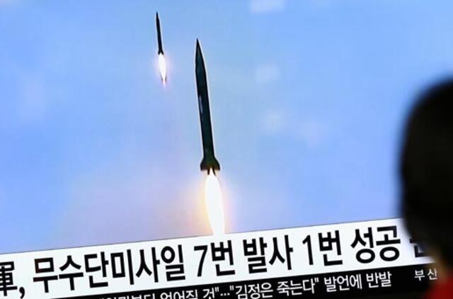 Šiaurės Korėja išbandė balistinę raketą