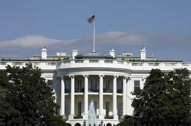 Žiniasklaidos grupės smerkia įvykius Baltuosiuose rūmuose