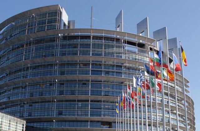 Europos Sąjungos ateitis: kur eis milžinas molinėm kojom?