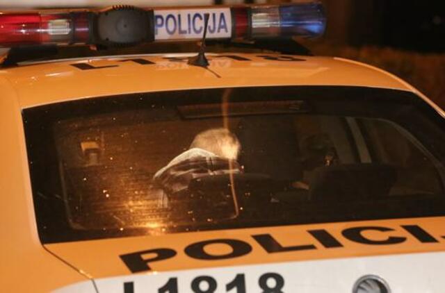 Policija pas "Audi" vairuotoją rado įtartinų medžiagų