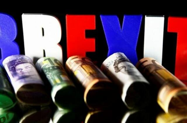 Buvęs JK verslo sekretorius įspėjo dėl galimos ekonominės krizės po „Brexit“