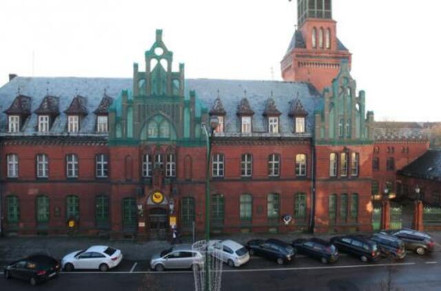 Ketinama grąžinti istorinę Centrinio pašto stogo dangą