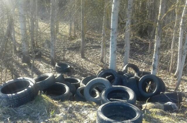 Už bet kur išmestas padangas sumokame visi – šiemet tam išleista per trečdalį milijono eurų