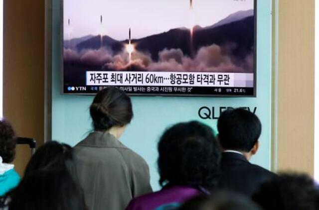 Šiaurės Korėja paleido dar vieną balistinę raketą