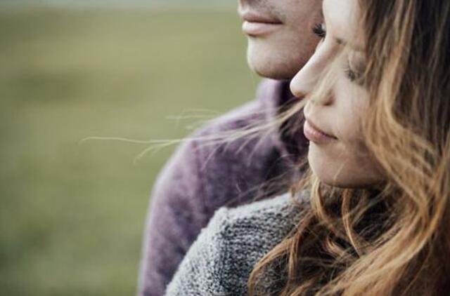 Kodėl "geros" mergaitės myli "blogus" vaikinus