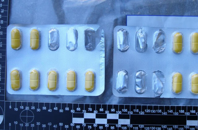 Latviai į Lietuvą vežėsi narkotikų