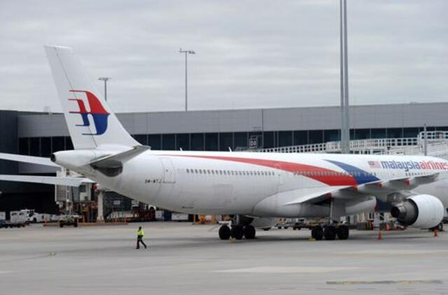 Australija: sulaikytas lėktuvo keleivis, mėginęs patekti į pilotų kabiną