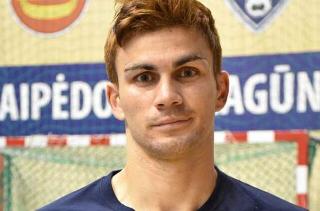 "Dragūno" gretose - uzbekas