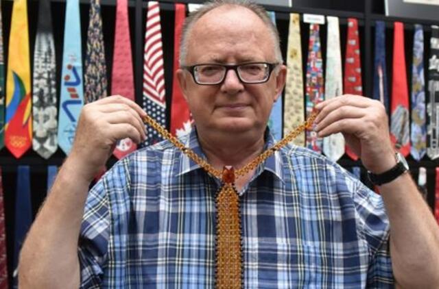 Meilę Lietuvai galima išreikšti ir kaklaraiščiu