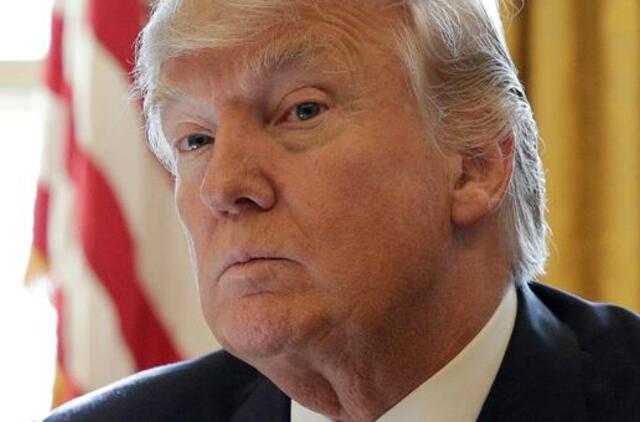 Po Šiaurės Korėjoje kalinto studento mirties Donaldas Trampas pavadino Pchenjaną „brutaliu režimu"