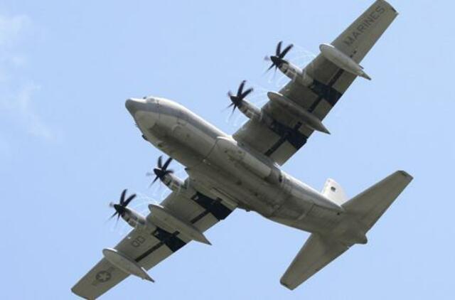 JAV Misisipės valstijoje sudužus kariniam lėktuvui, žuvo 16 žmonių