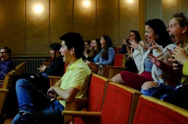 Jūros šventėje - muzikos ir teatro jungtys