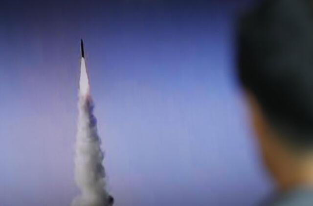 Šiaurės Korėja atliko dar vieną raketos bandymą