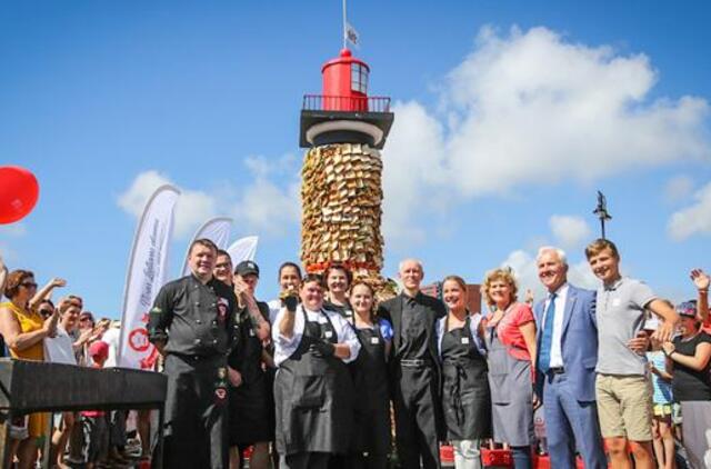 „Skonių aikštėje“ - simbolinis švyturys iš sumuštinių